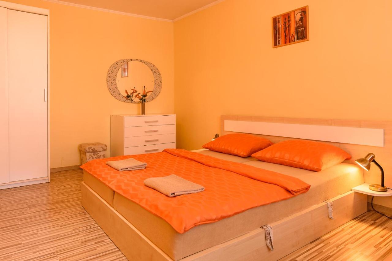 Apartman Elegant 2 Bešeňová Extérieur photo