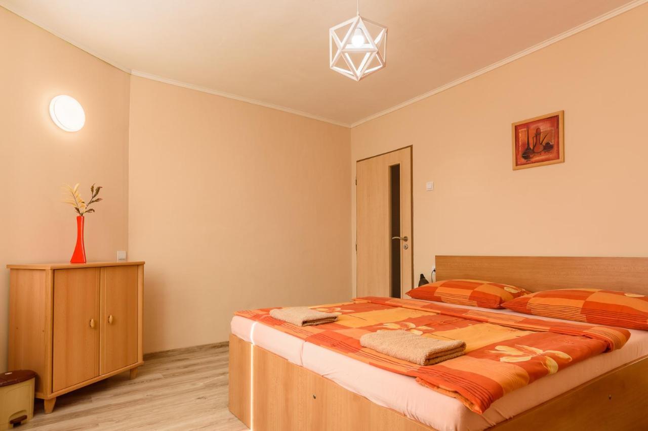 Apartman Elegant 2 Bešeňová Extérieur photo